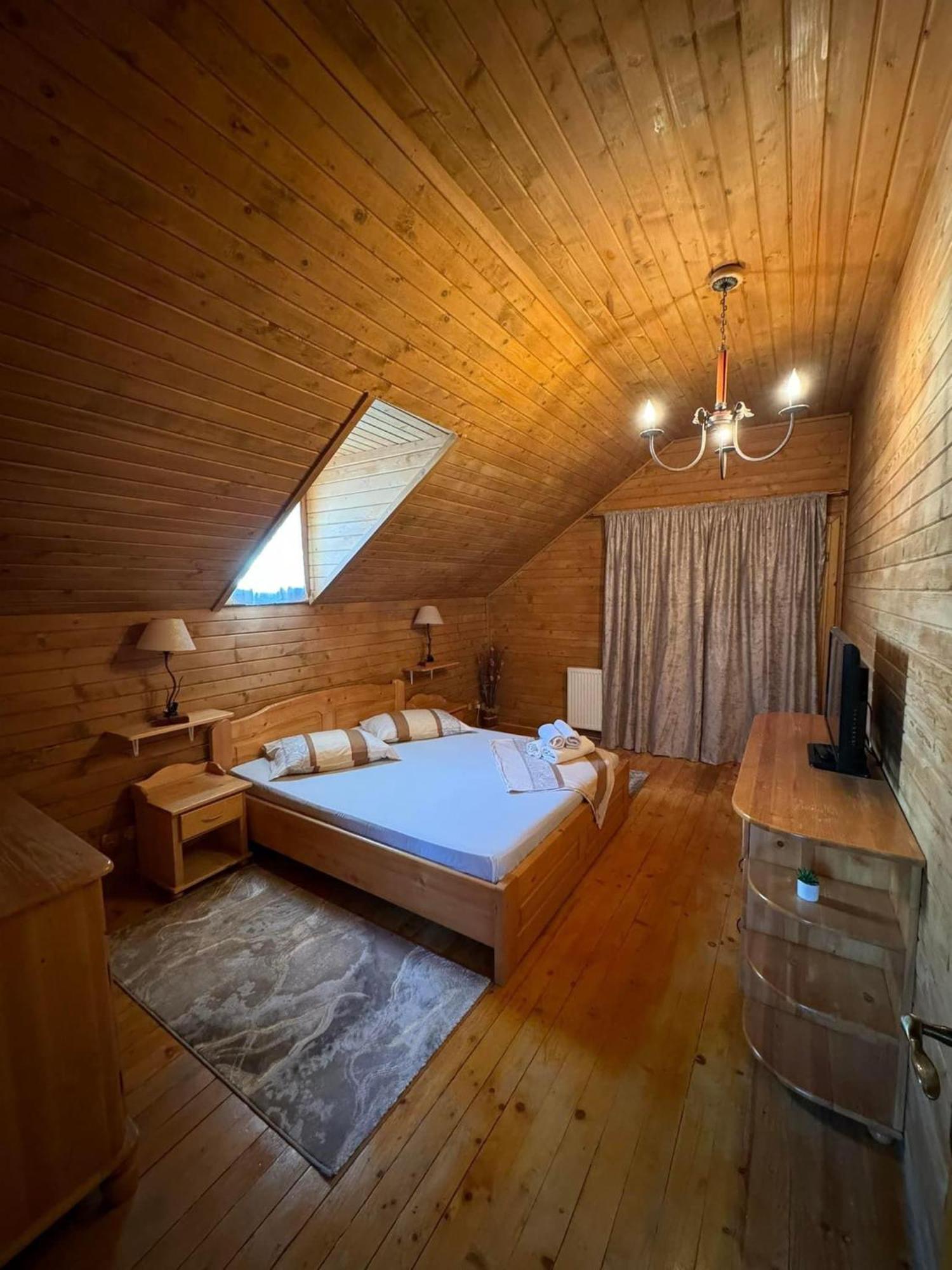 Casa De Vacanta คาชิวลาตา ภายนอก รูปภาพ